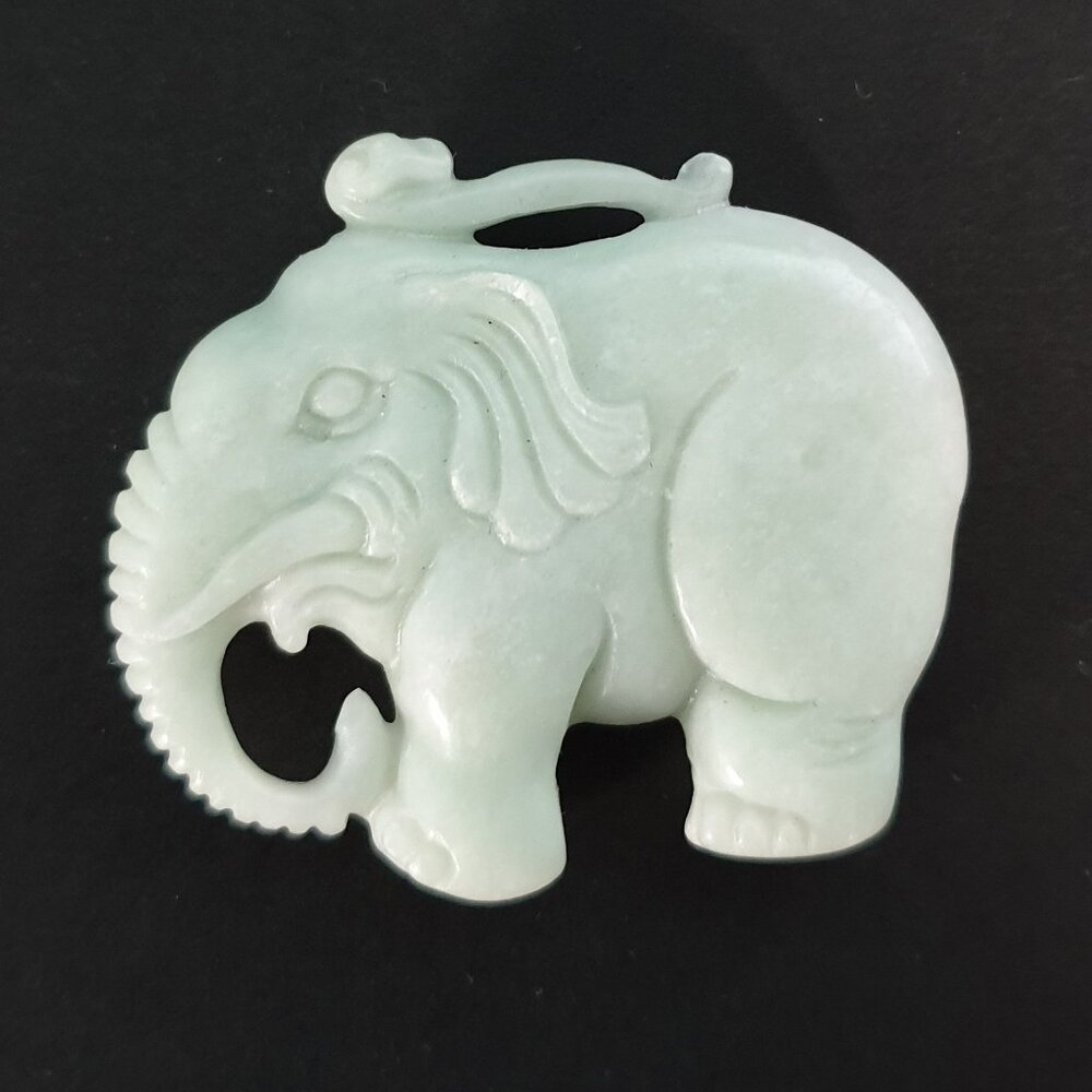 Beautiful Vintage Hand-Carved Natural White Jade Elephant Good Luck Pendant